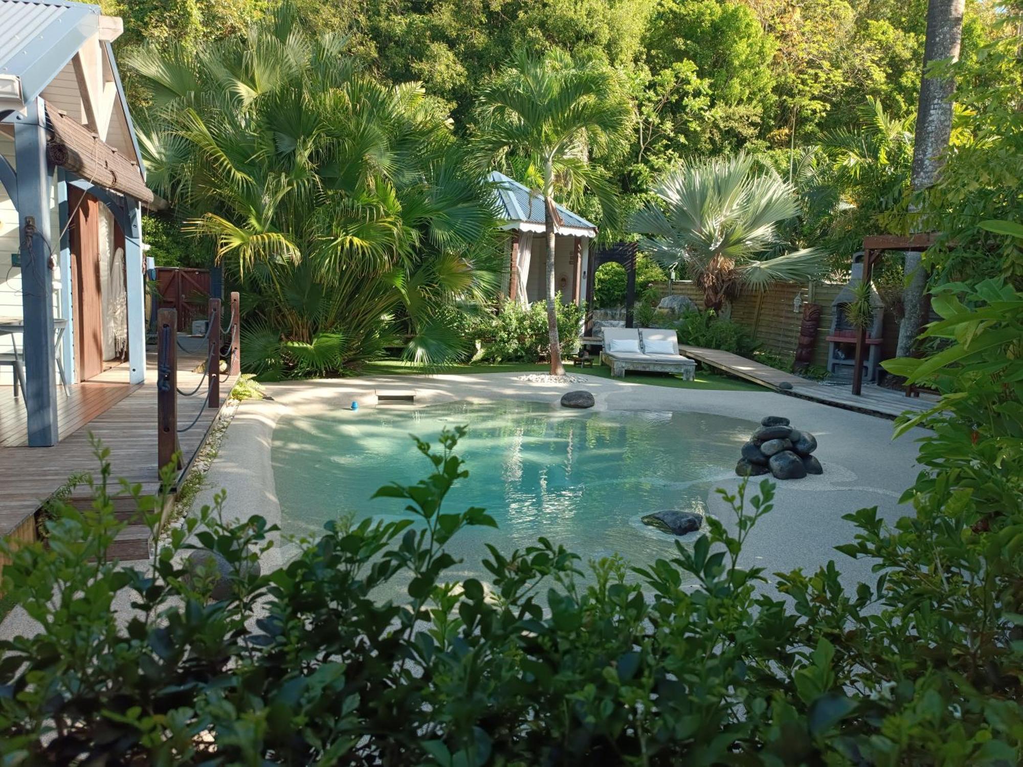 Tiki Paradise Lodge Fwi Сен-Ан Екстериор снимка